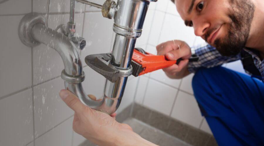 Expert burst pipe repair services in Kingston, RI